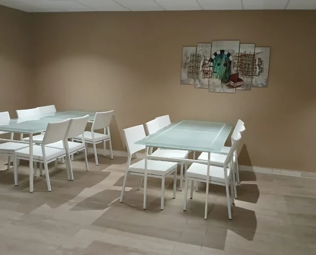 arrangement table restaurant zitouna